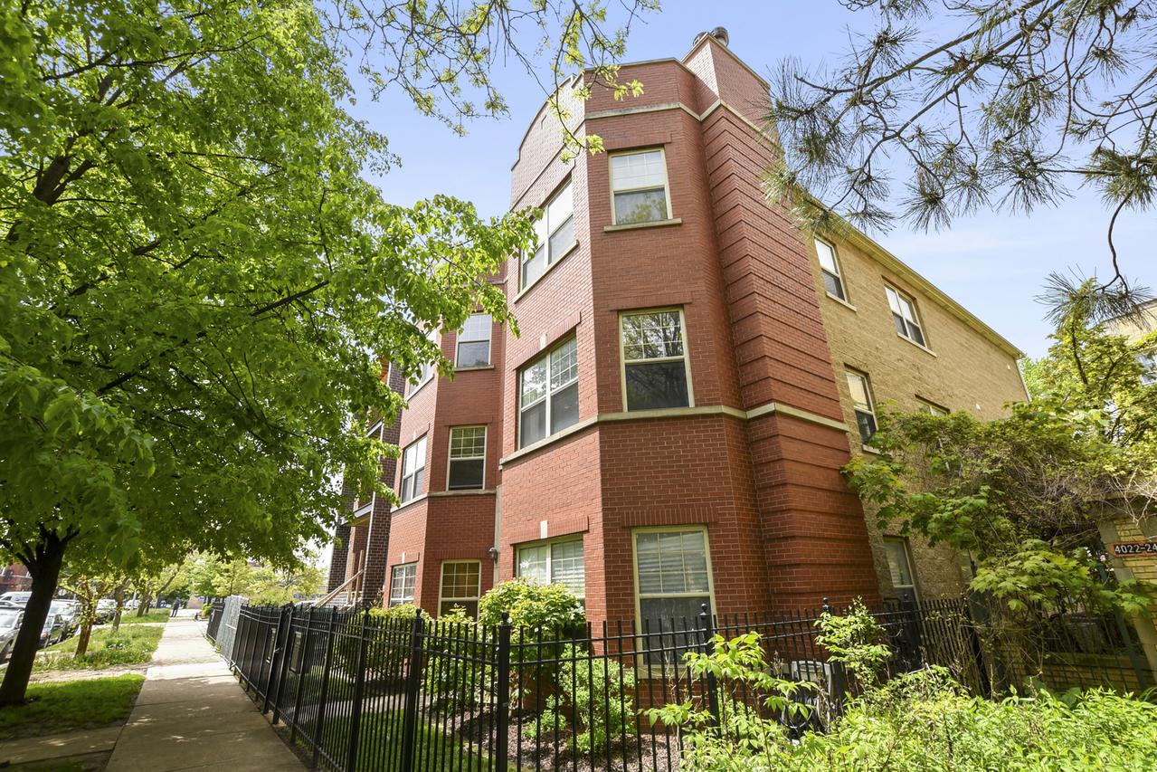 4018 N Mozart St. #2N, Chicago, IL 60618