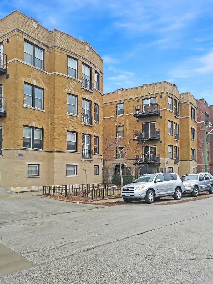 1227 W Greenleaf Ave. #3S, Chicago, IL 60626