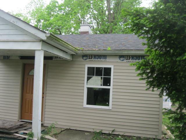 524 Sycamore Dr., Round Lake, IL 60073