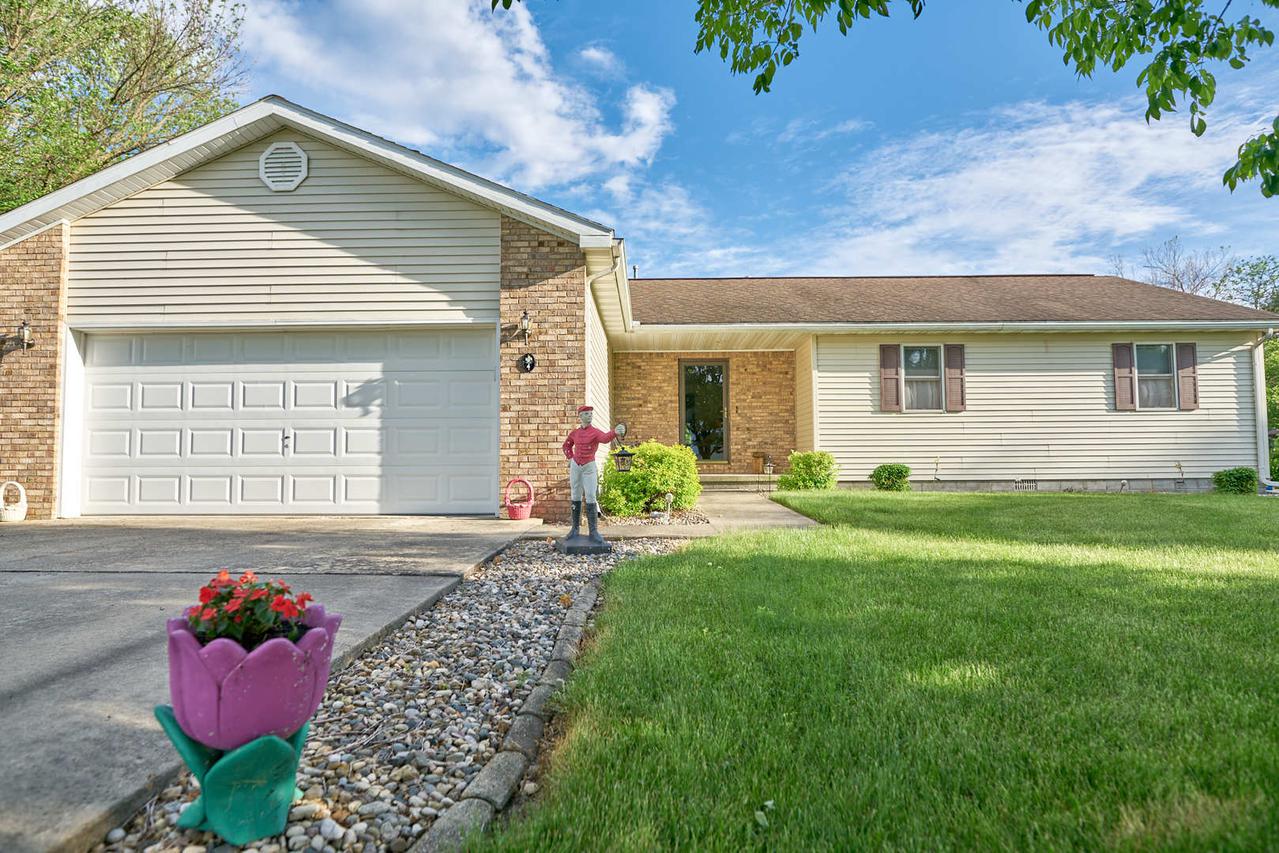 4 Huston Ln., Piper City, IL 60959