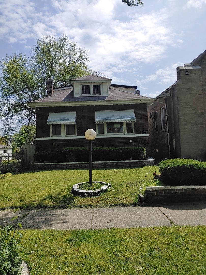 1421 S 18th Ave., Maywood, IL 60153