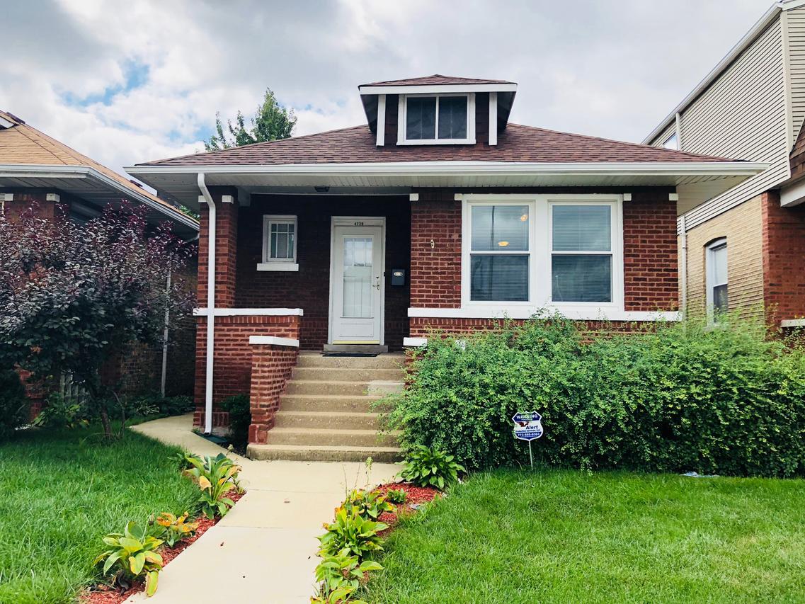 4739 W Addison St., Chicago, IL 60641