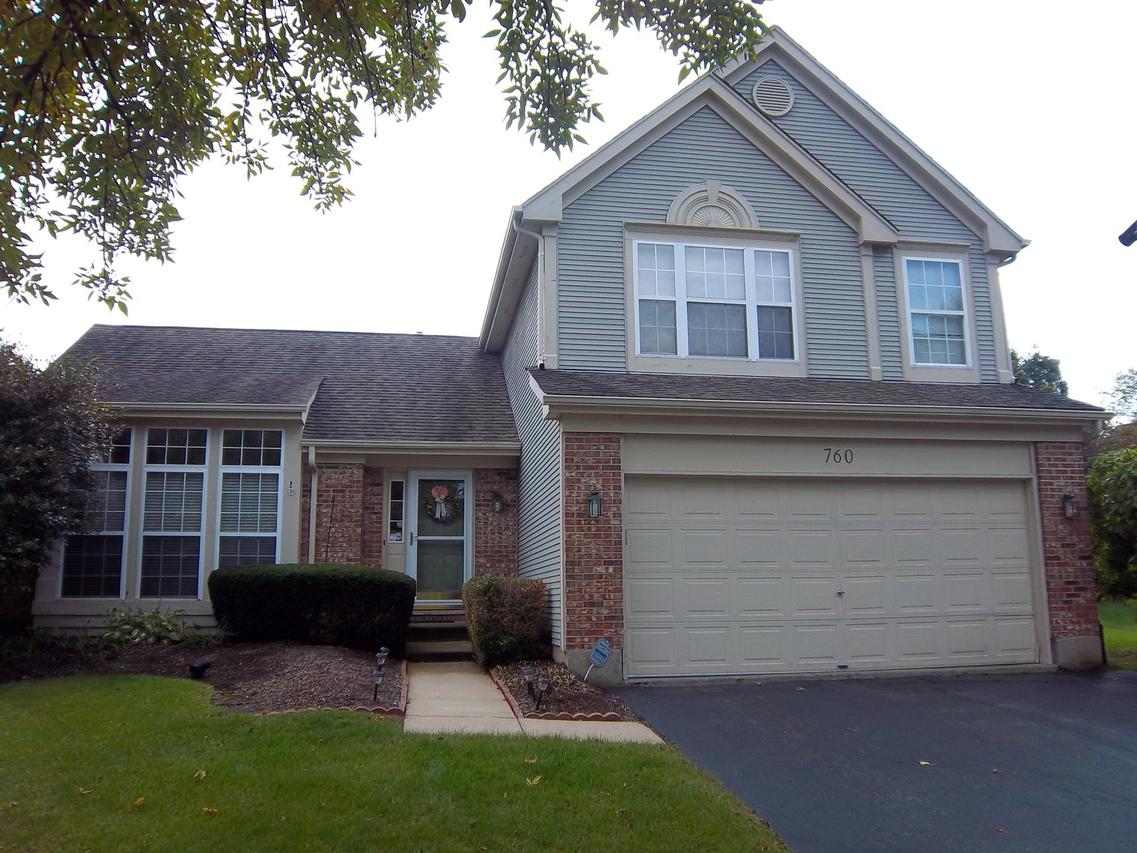 760 Gloster Ct., Gurnee, IL 60031