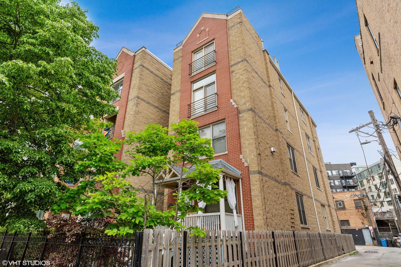 3213 N Wilton Ave. #D, Chicago, IL 60657
