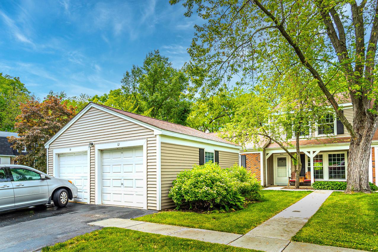 12 Forest Ln. #NA, Cary, IL 60013