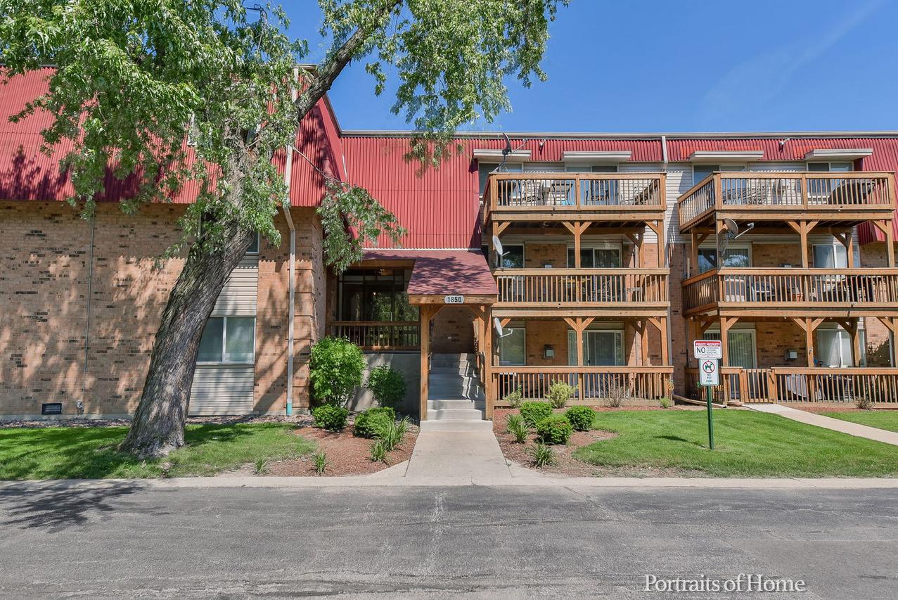 1850 Tall Oaks Dr. #2207, Aurora, IL 60505