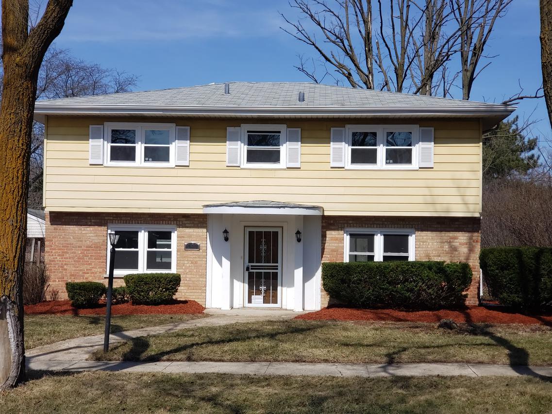 148 Blackhawk Dr., Park Forest, IL 60466
