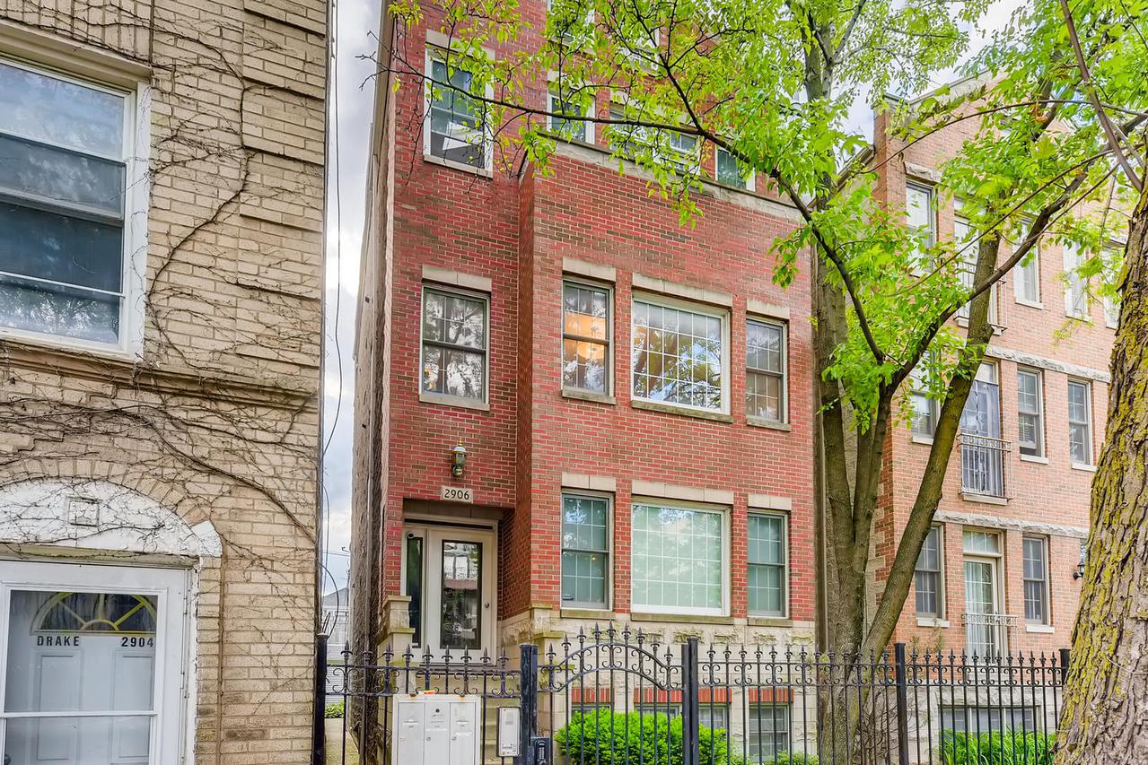 2906 N Damen Ave. #2, Chicago, IL 60618