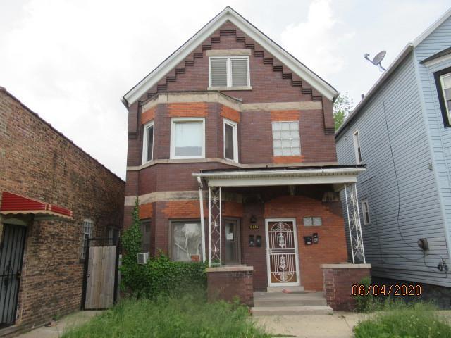 8616 S Escanaba Ave., Chicago, IL 60617