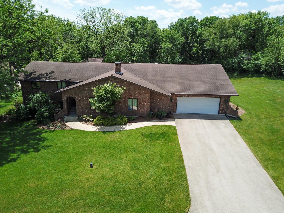 11846 Waxwing Ct., Roscoe, IL 61073