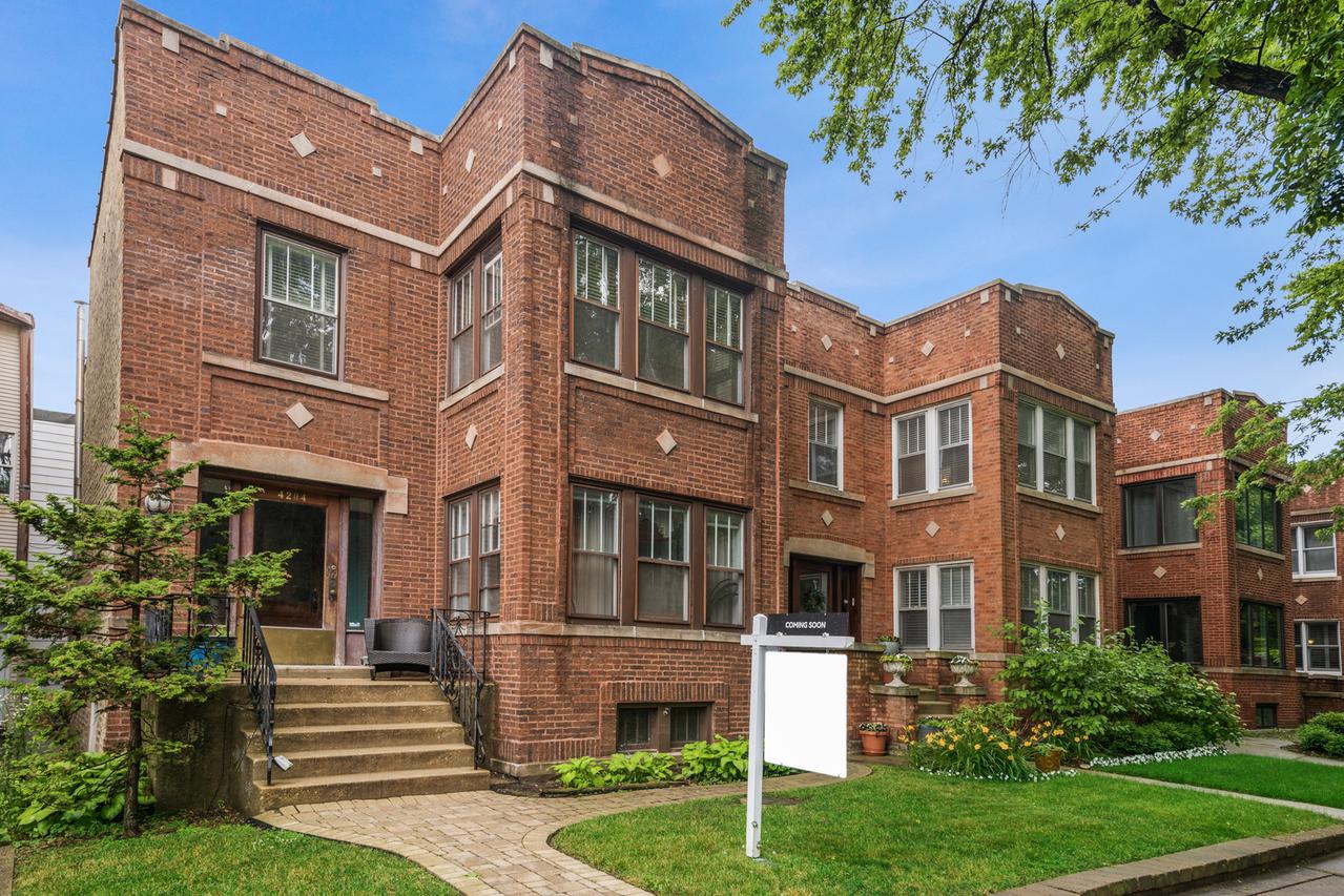 4204 N Bell Ave., Chicago, IL 60618