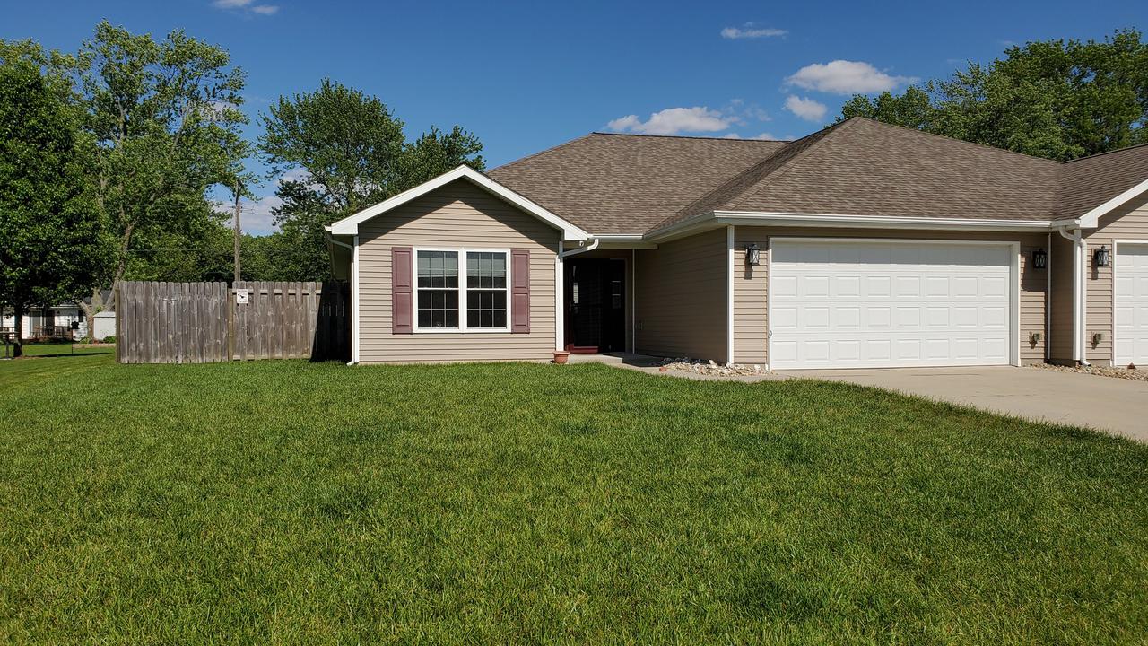 920 Lima St. #A, Mt. Zion, IL 62549
