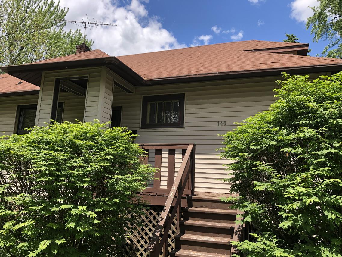 140 S Hudson St., Westmont, IL 60559