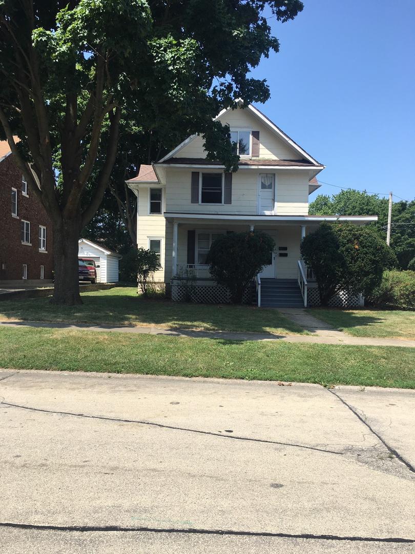 635 N 9th St., Dekalb, IL 60115
