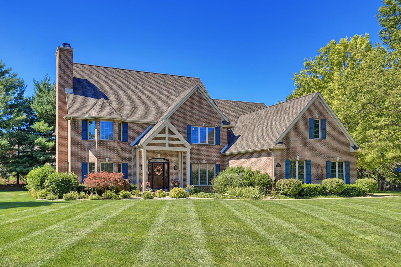 1311 Cross Creek Rd., Mahomet, IL 61853