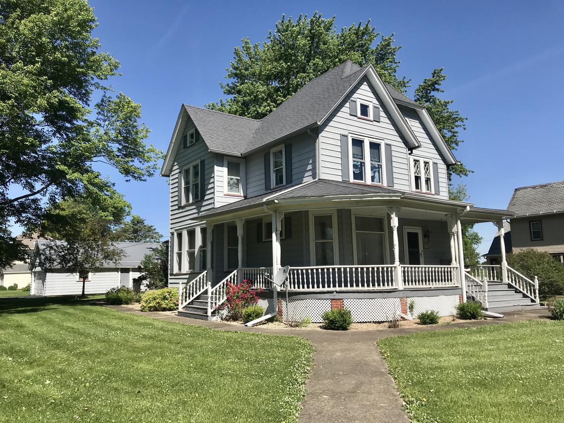 204 N Nelson St., Manlius, IL 61338