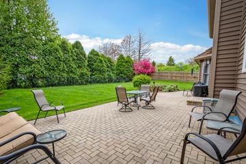 1424 Pine Meadow Ct., Libertyville, IL 60048