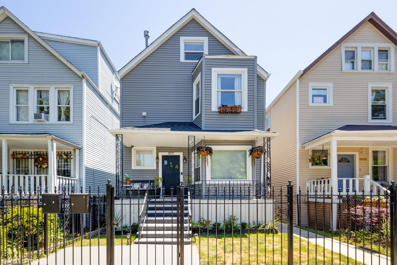 1937 N Hamlin Ave., Chicago, IL 60647