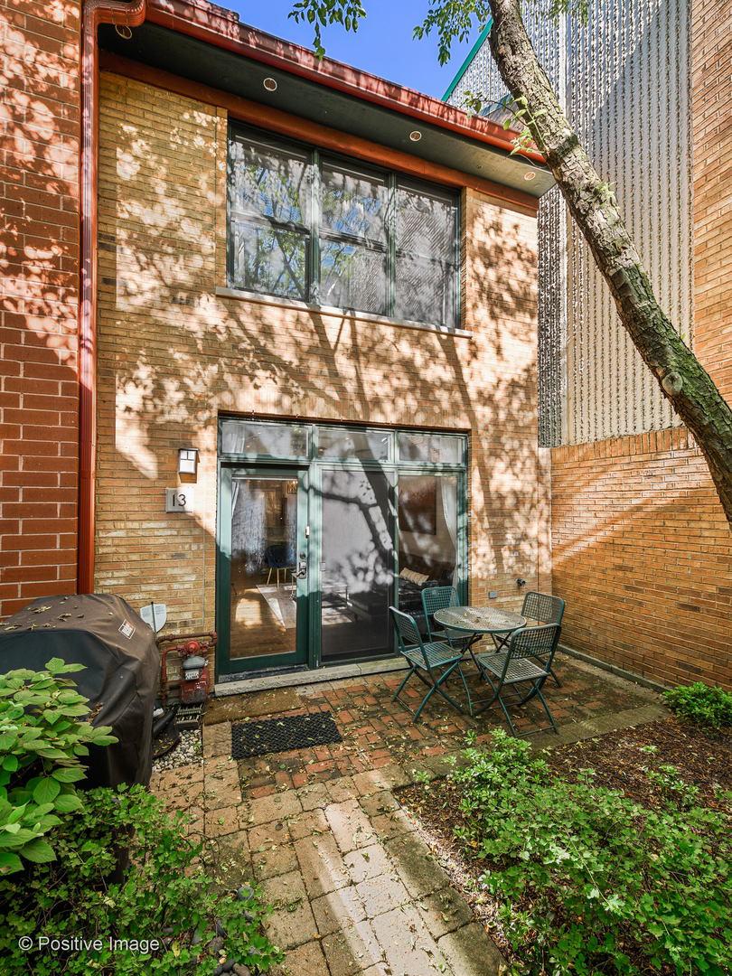 1801 W Diversey Pkwy. #13, Chicago, IL 60614