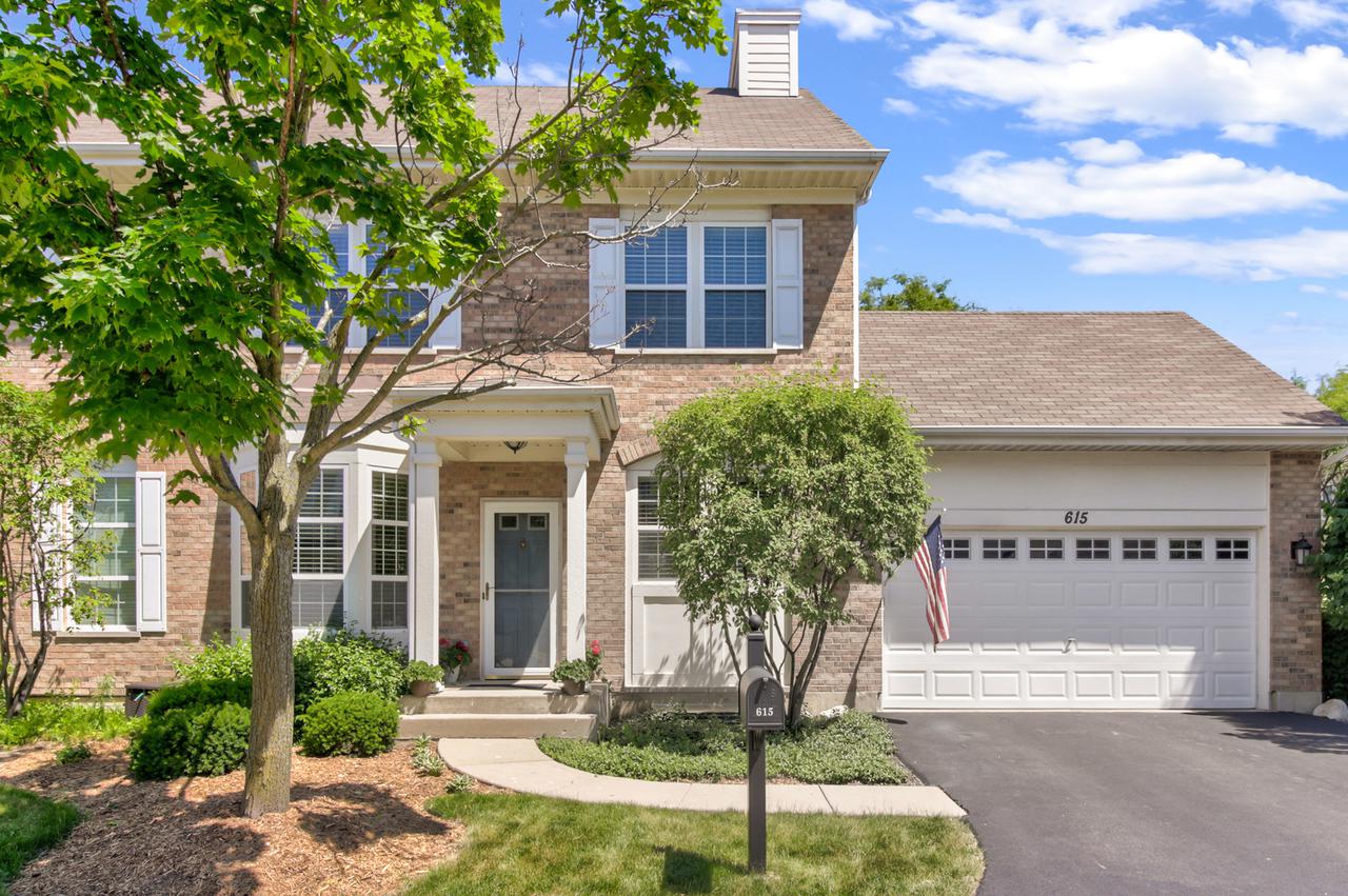 615 Belmont Ln., Carol Stream, IL 60188
