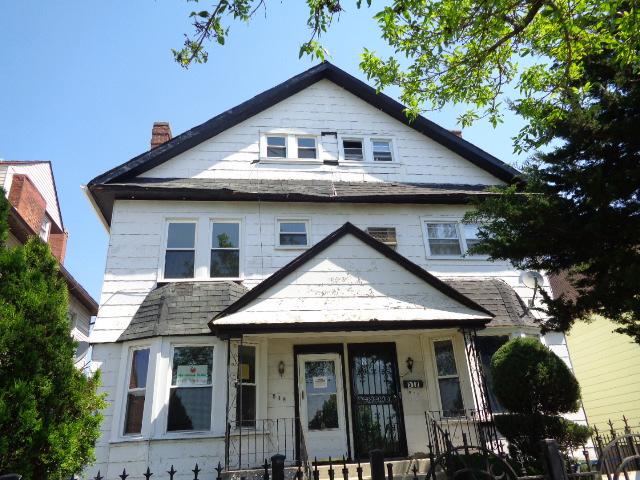 516 E 115th St., Chicago, IL 60628