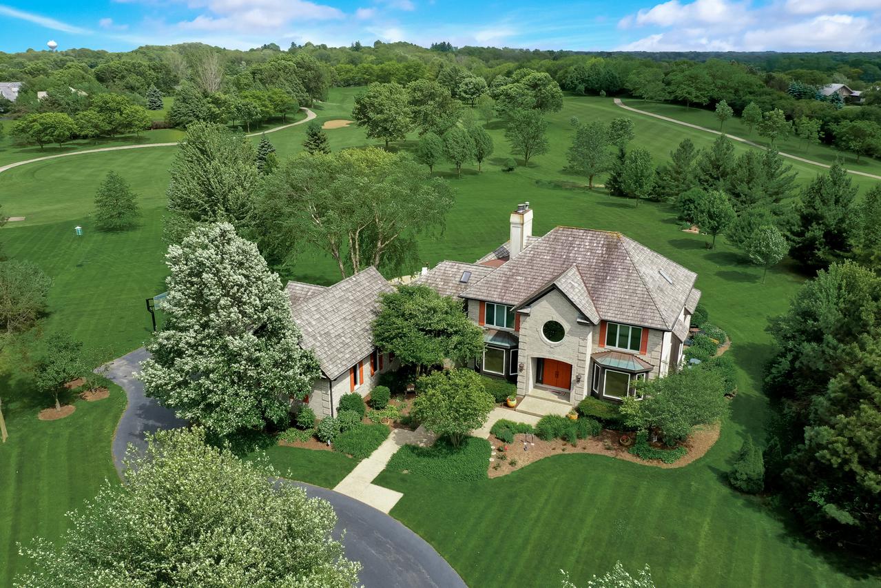 21838 W Green Valley Ct., Mundelein, IL 60060