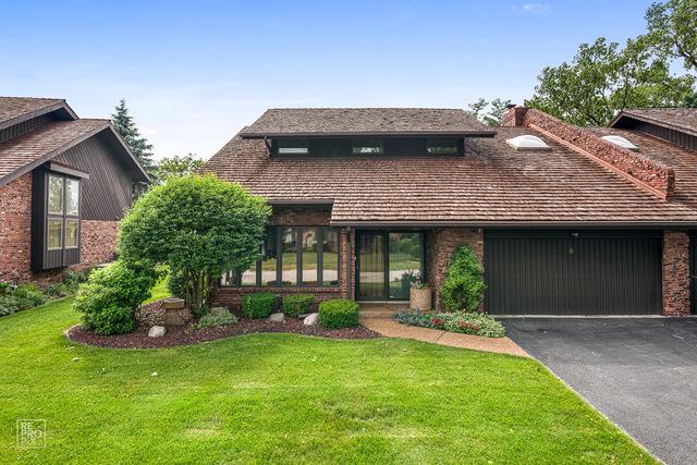 8 Lucas Dr., Palos Hills, IL 60465