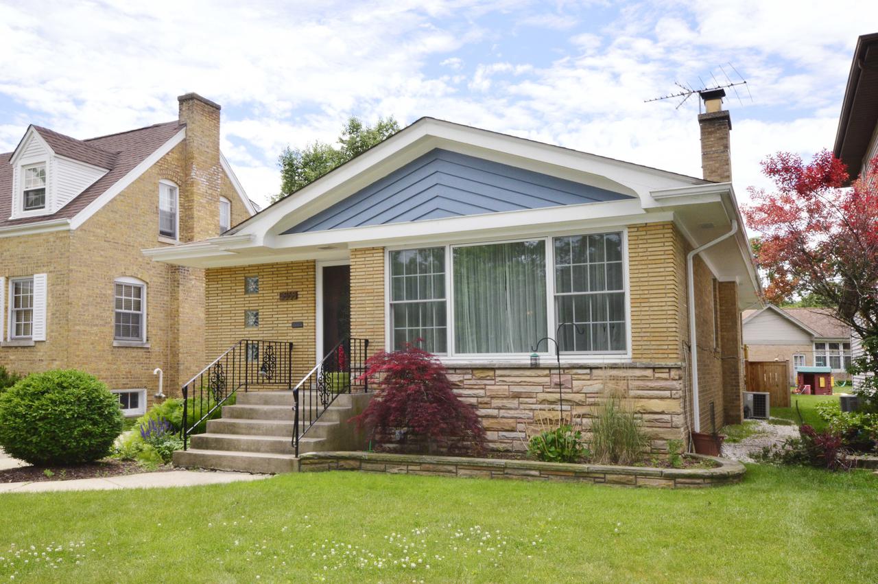 5868 N Indian Rd., Chicago, IL 60646