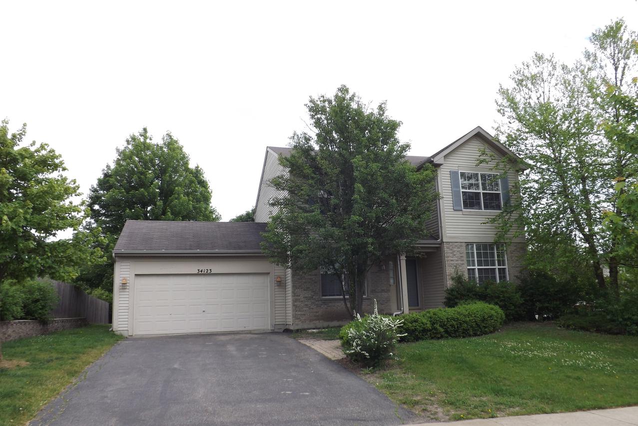 34123 Needlegrass Dr., Round Lake, IL 60073