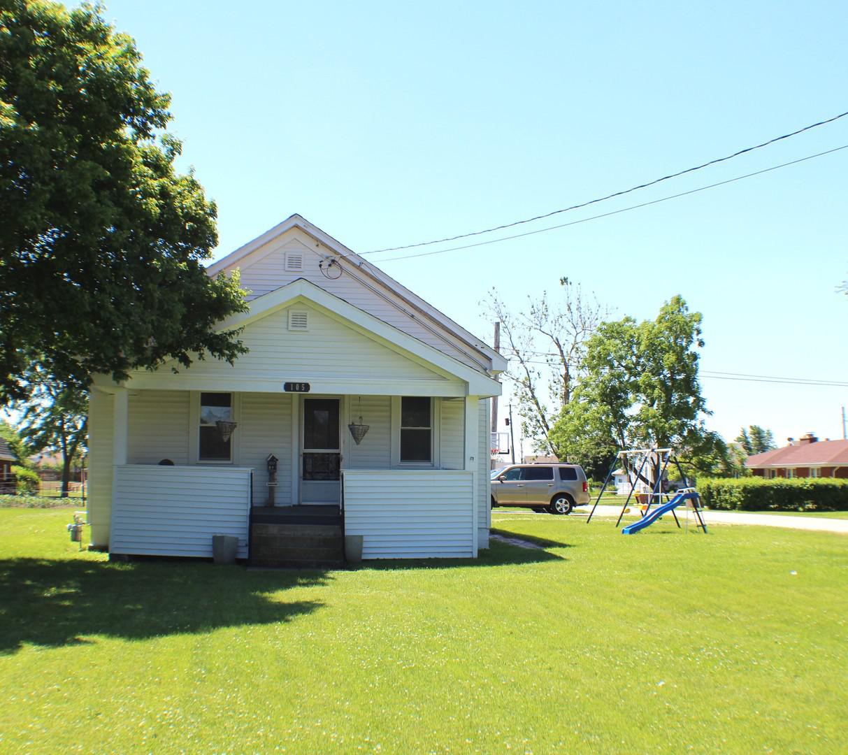 105 E Walnut St., Coal City, IL 60416