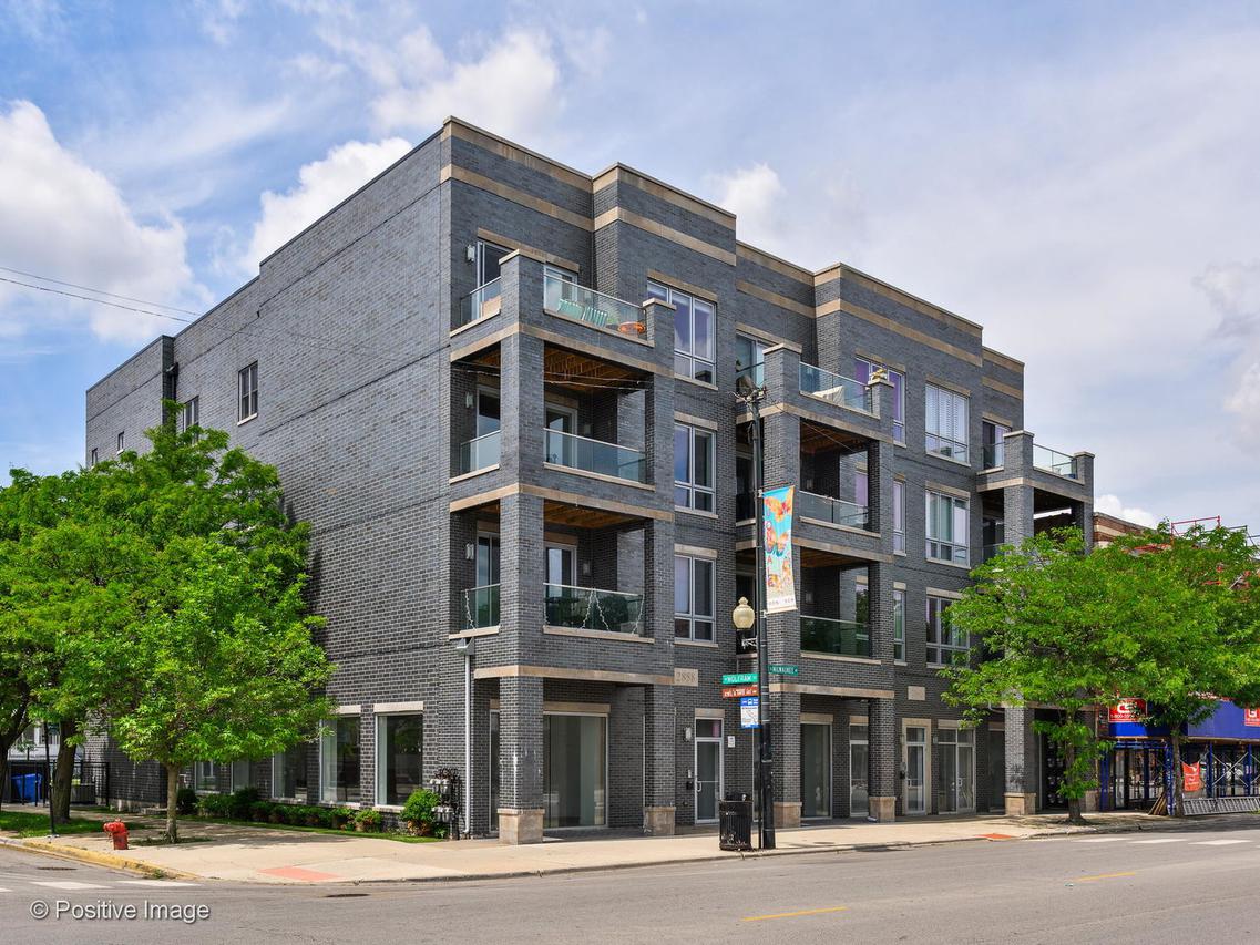 2860 N Milwaukee Ave. #1S, Chicago, IL 60618