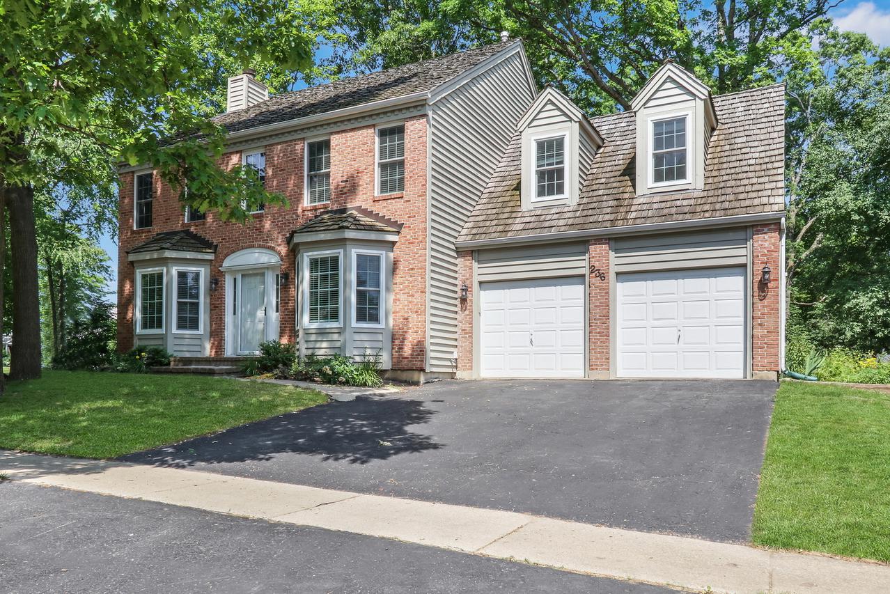 236 Concord Sq., Gurnee, IL 60031