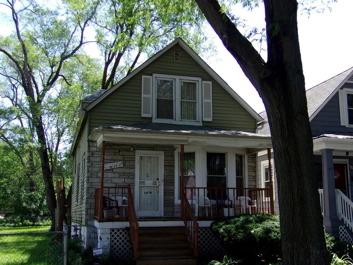 12139 S Lowe Ave., Chicago, IL 60628