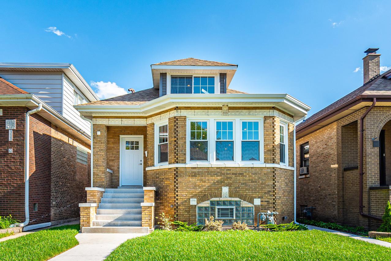 7937 W Cressett Dr., Elmwood Park, IL 60707