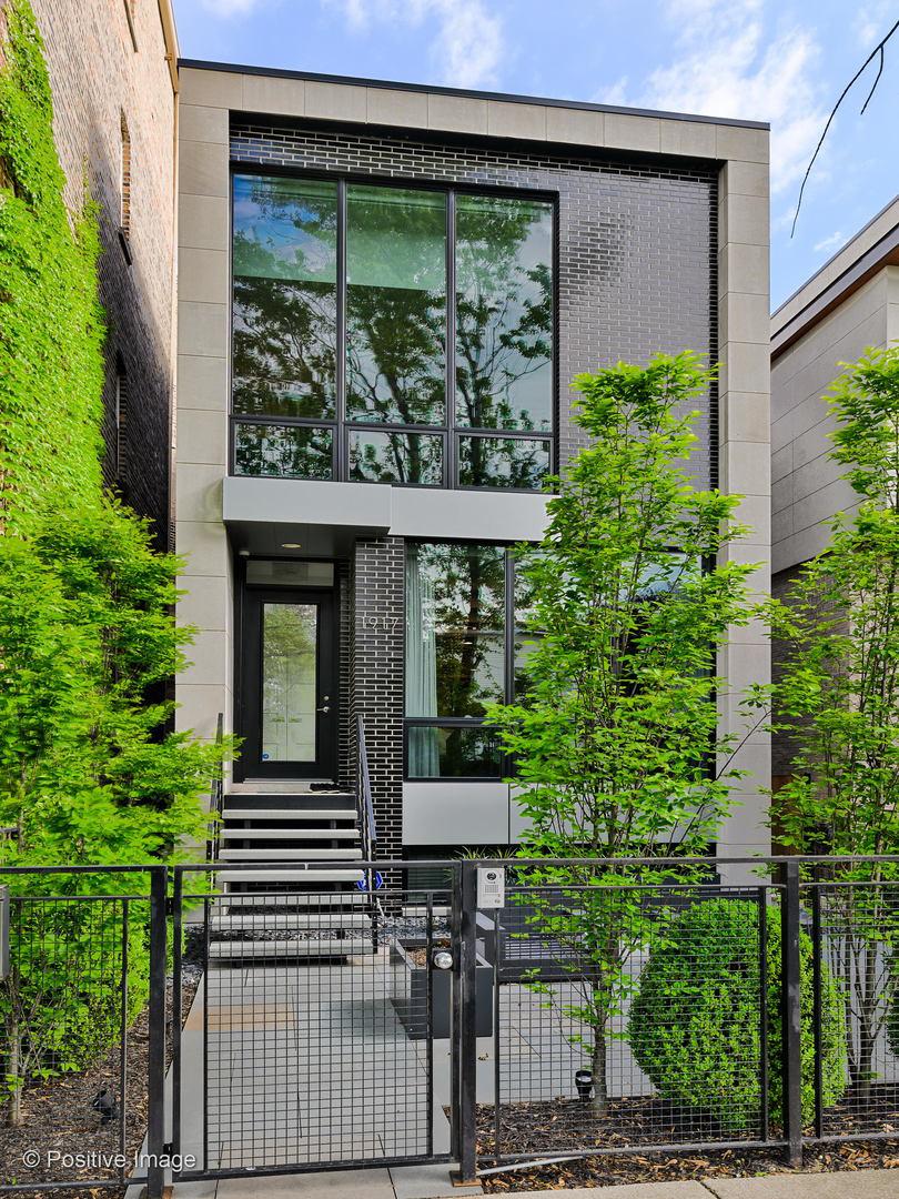 1917 W Huron St., Chicago, IL 60622