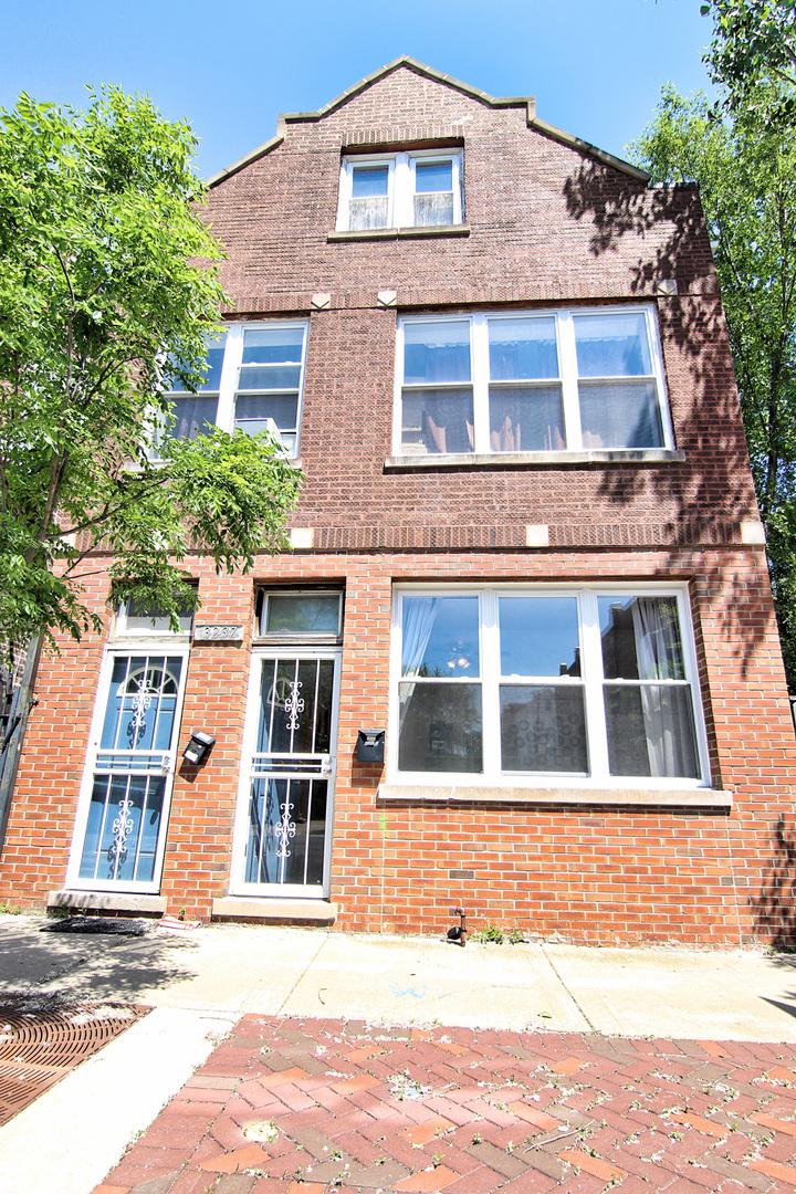 3237 S Morgan St., Chicago, IL 60608