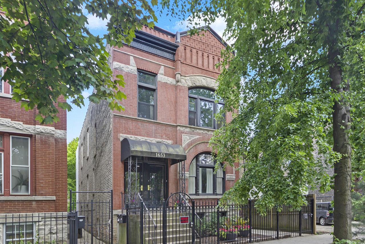 1653 N Bell Ave., Chicago, IL 60647