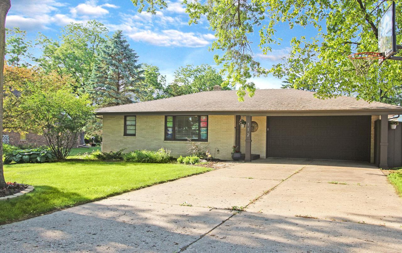 112 Sycamore Ln., Machesney Park, IL 61115