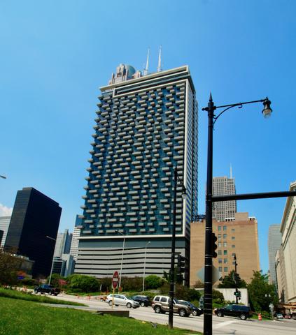 235 W Van Buren St. #1809, Chicago, IL 60607