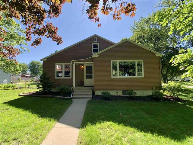 407 Pacific St., Monroe Center, IL 61052