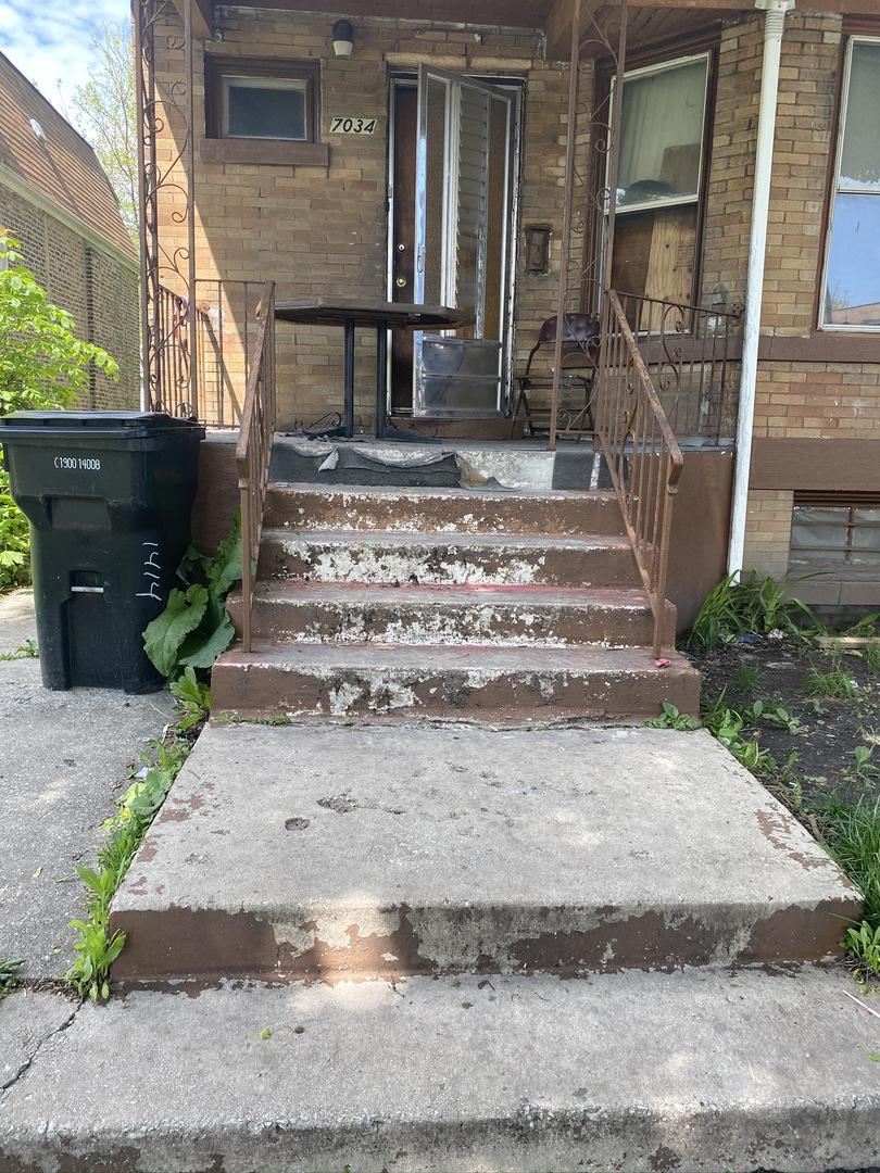 7034 S Bishop St., Chicago, IL 60636