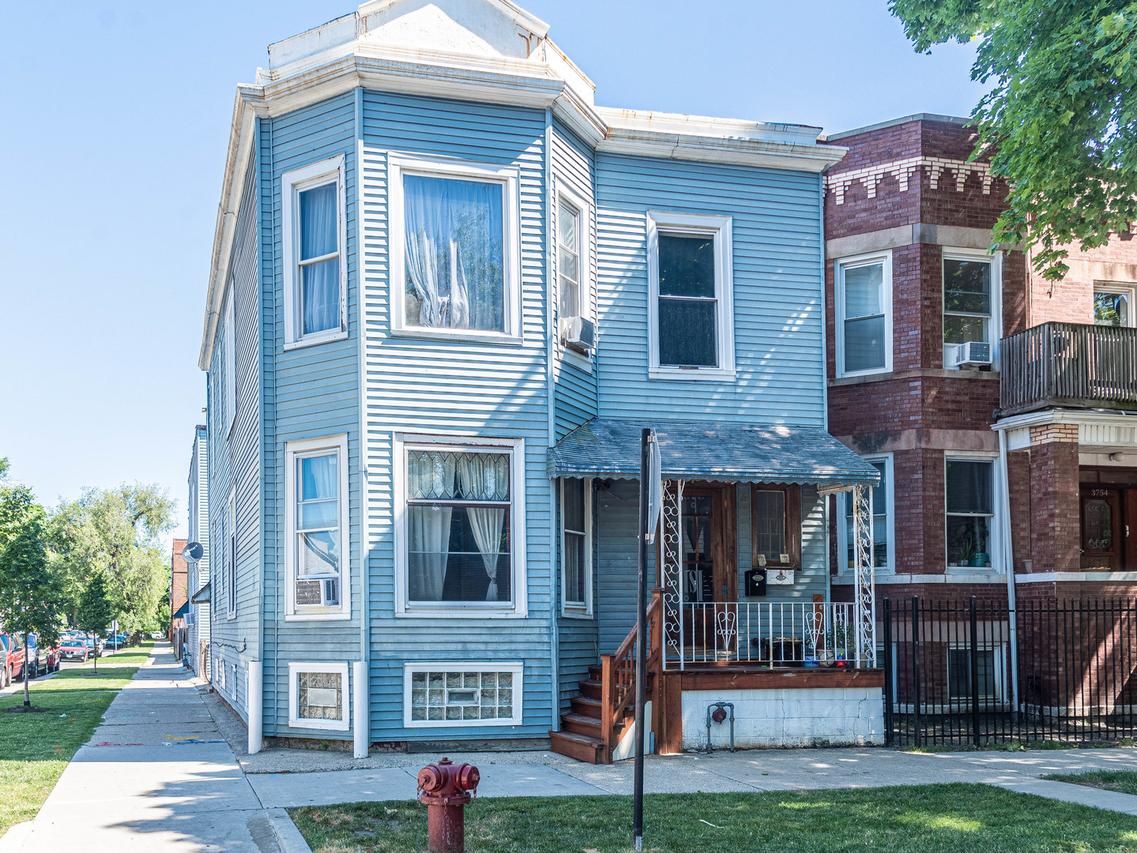 3758 W Mclean Ave., Chicago, IL 60647