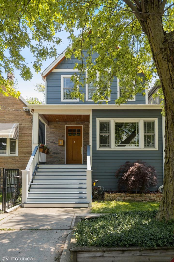 3025 N Honore St., Chicago, IL 60657
