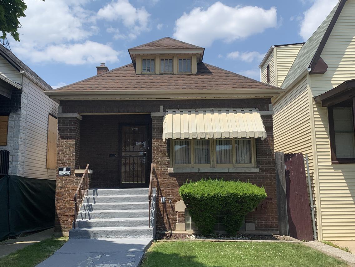7122 S Artesian Ave., Chicago, IL 60629