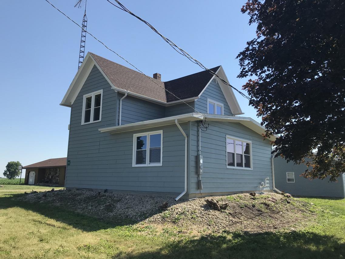 2990 Kane Rd., Leland, IL 60531