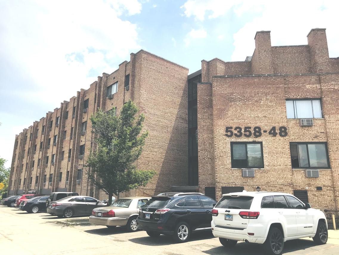 5358 N Cumberland Ave. #303, Chicago, IL 60656