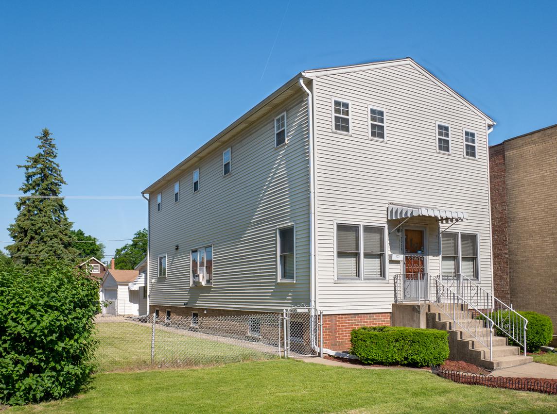 3028 N Harlem Ave., Chicago, IL 60634