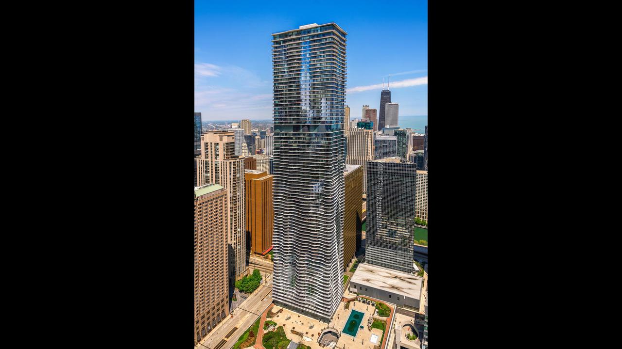 225 N Columbus Dr. #6102, Chicago, IL 60601