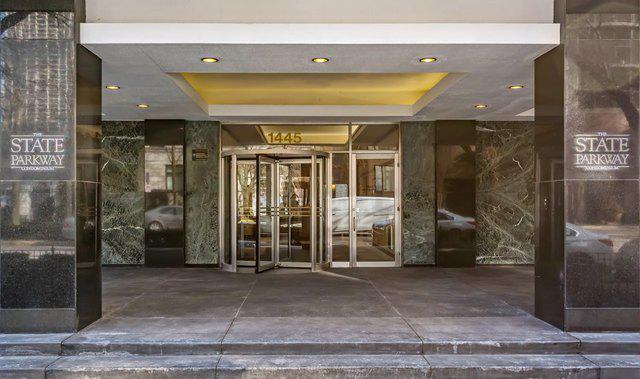 1445 N State Pkwy. #2106, Chicago, IL 60610