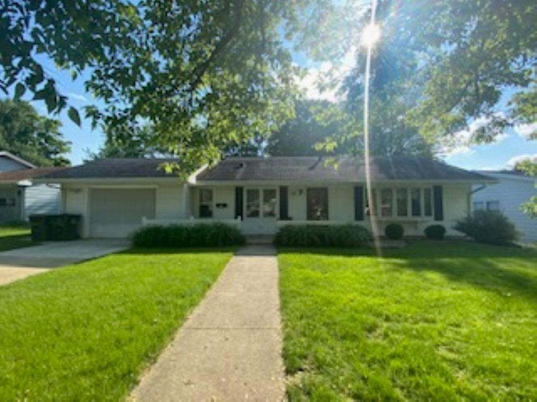 118 N Westwood Ave., Freeport, IL 61032